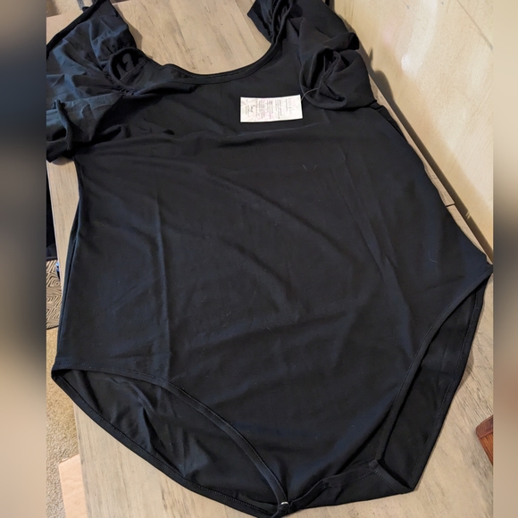 Eden & Ivy black plus size bodysuit ruffle sleeves. Nwt - Picture 14 of 15